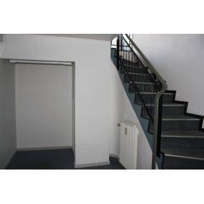 Garderobe i k�lder