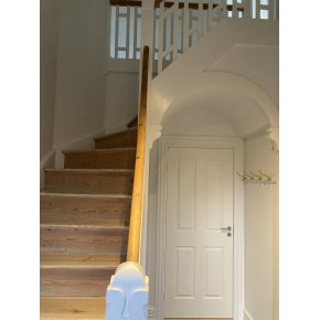 Trappe set fra stueetage